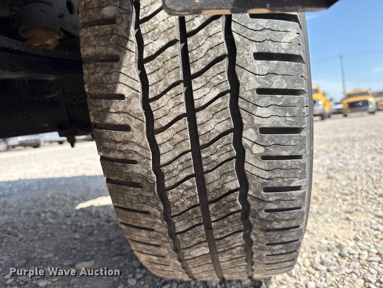 image for item ET6425 2022 Ford F150 Crew Cab pickup truck