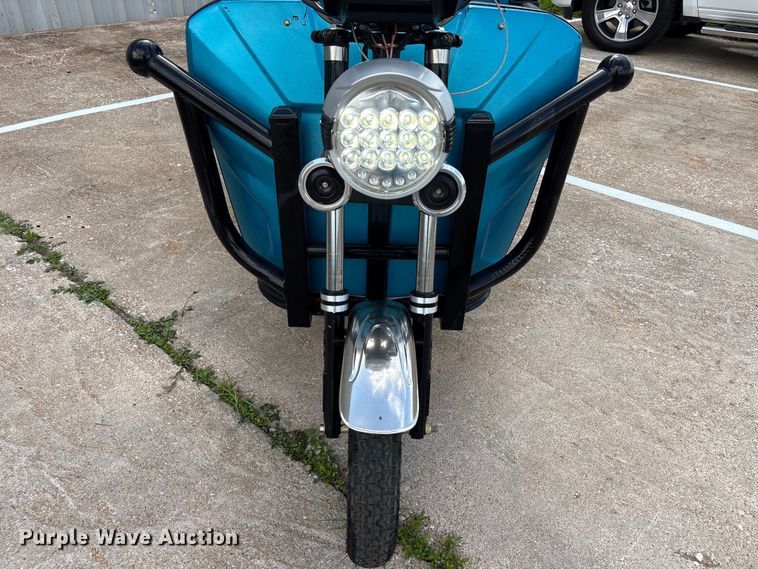 image for item EU0724 IR IRET13 electric tricycle