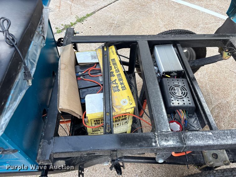 image for item EU0724 IR IRET13 electric tricycle