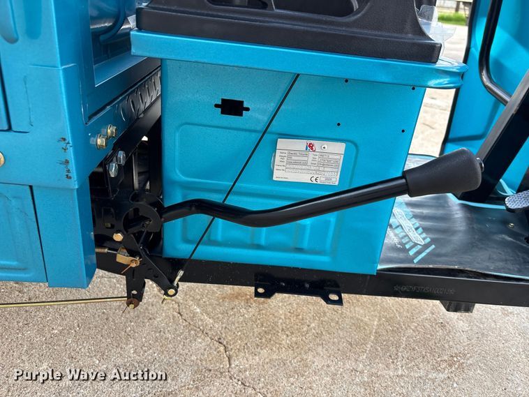 image for item EU0724 IR IRET13 electric tricycle