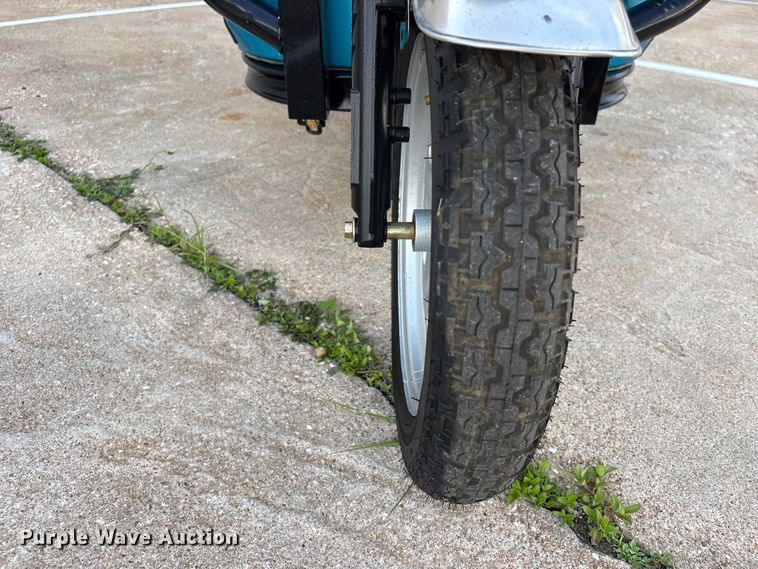 image for item EU0724 IR IRET13 electric tricycle