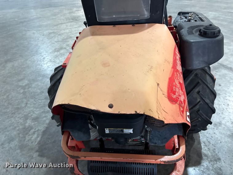 image for item EU0726 Gravely Promaster 260Z ZTR lawn mower