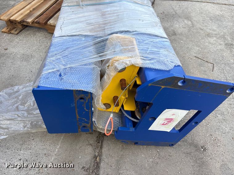 image for item EU0727 SDLaunch SDLTPL10000 two post automotive lift