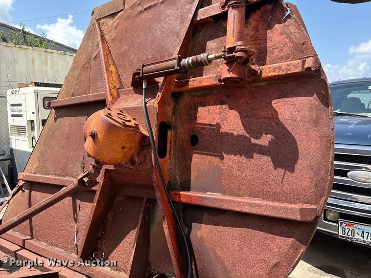 image for item EU0730 Bush Hog 220 batwing rotary mower