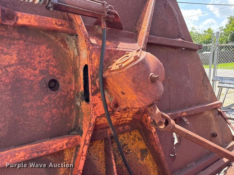 image for item EU0730 Bush Hog 220 batwing rotary mower