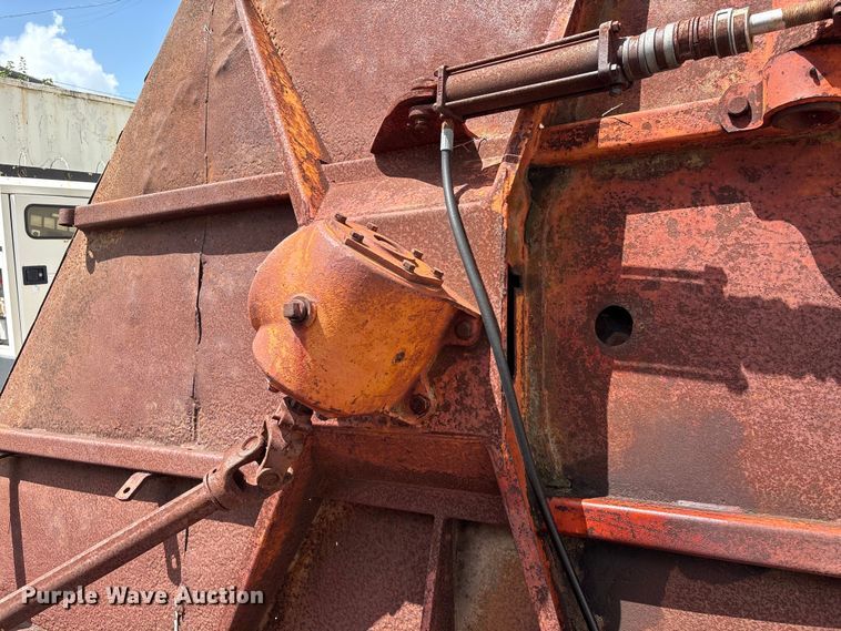 image for item EU0730 Bush Hog 220 batwing rotary mower