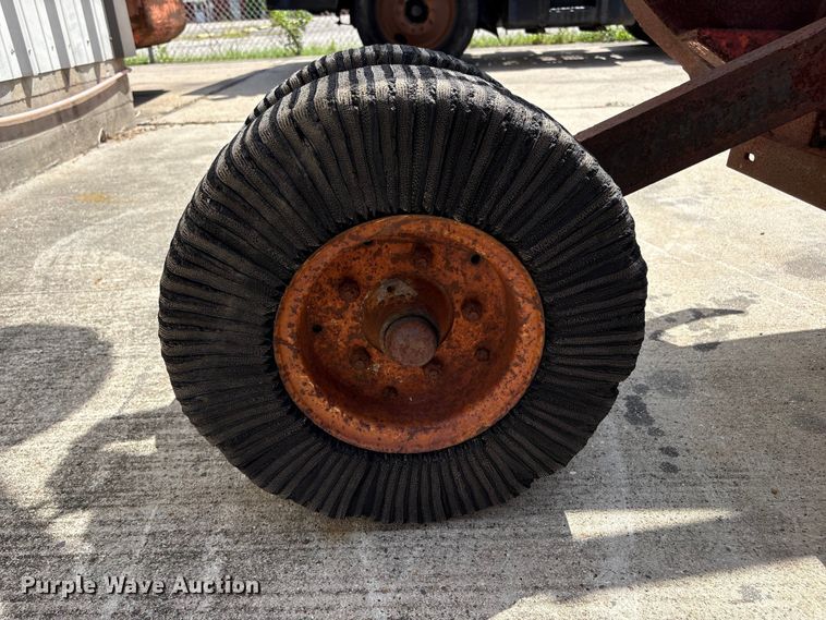 image for item EU0730 Bush Hog 220 batwing rotary mower