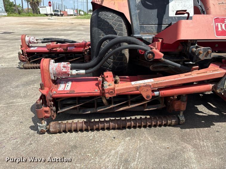 image for item EU0732 Toro Reelmaster 4000D reel mower