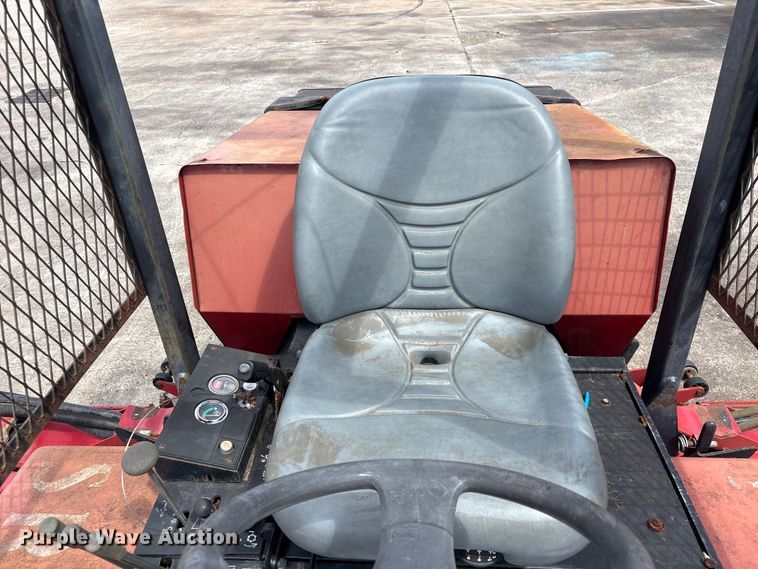 image for item EU0732 Toro Reelmaster 4000D reel mower