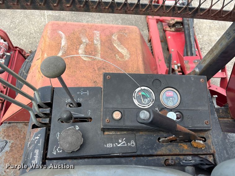 image for item EU0732 Toro Reelmaster 4000D reel mower