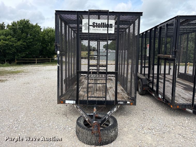 image for item EU5672 2017 East Texas refuse trailer