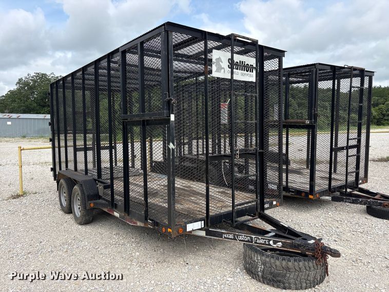 image for item EU5672 2017 East Texas refuse trailer