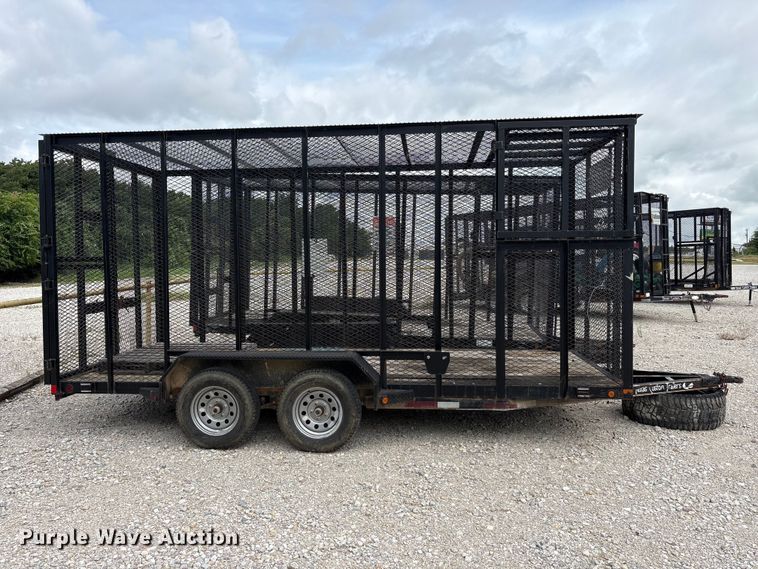 image for item EU5672 2017 East Texas refuse trailer