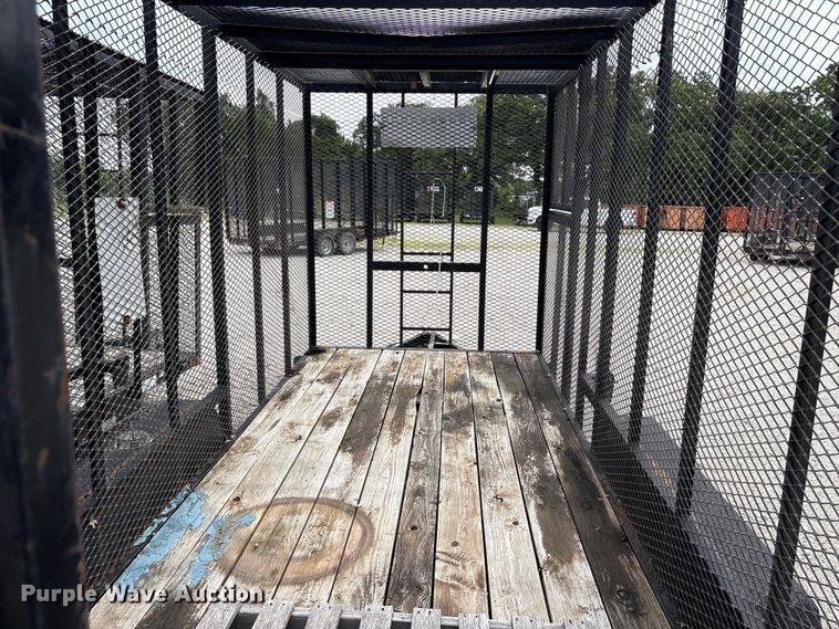 image for item EU5672 2017 East Texas refuse trailer