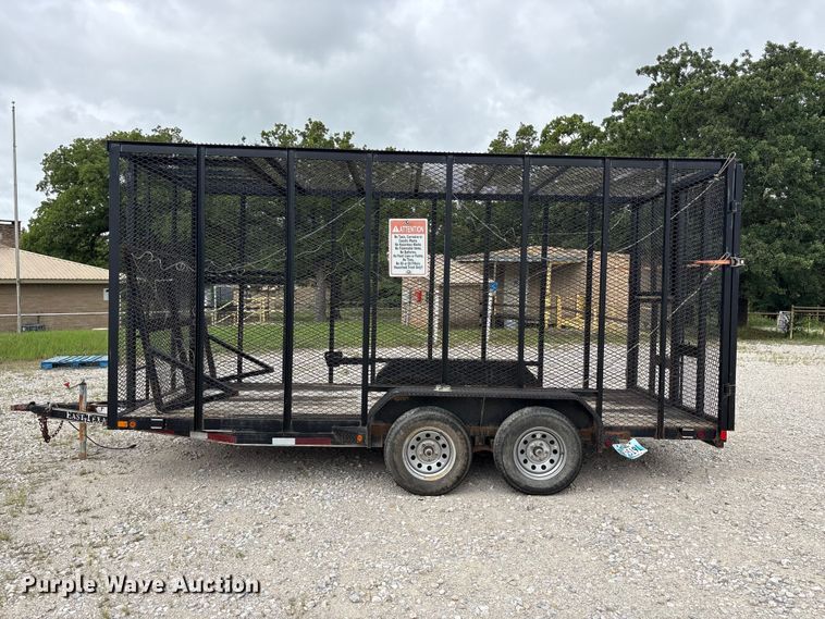 image for item EU5674 2018 East Texas refuse trailer