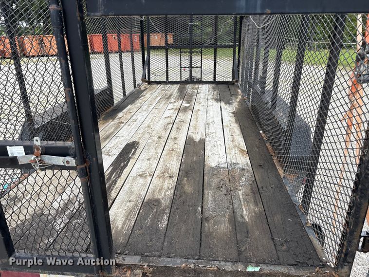 image for item EU5674 2018 East Texas refuse trailer