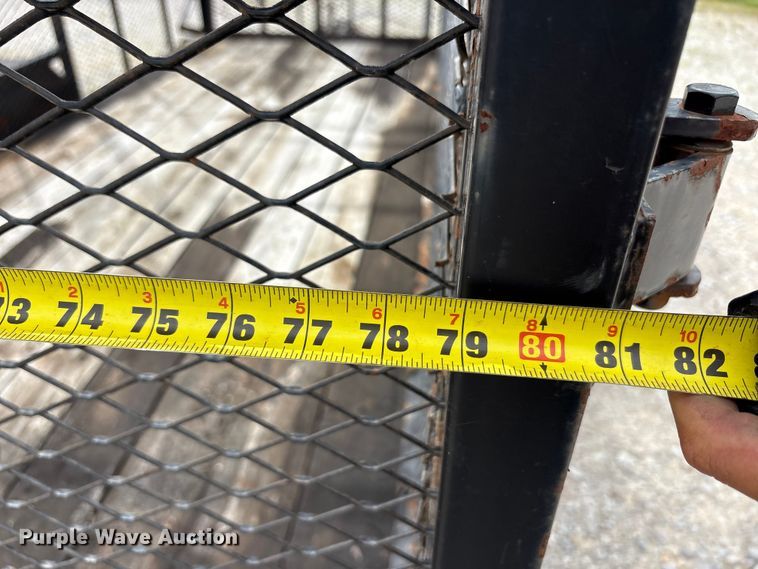 image for item EU5674 2018 East Texas refuse trailer