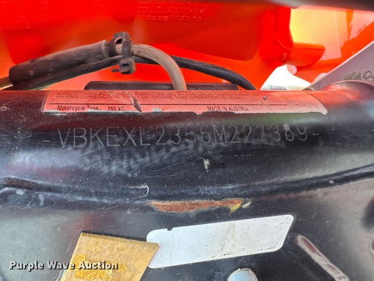image for item EU5761 2006 KTM 250 XC motorcycle