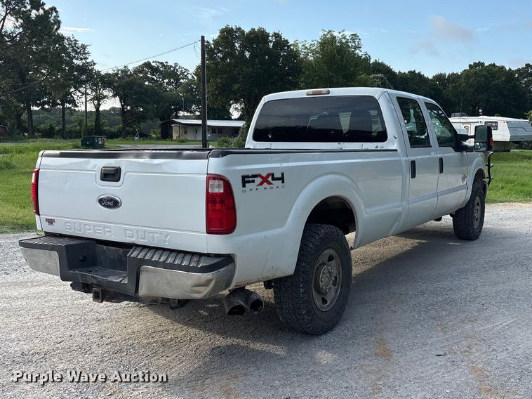 image for item EU5765 2011 Ford F250 Super Duty Crew Cab pickup truck