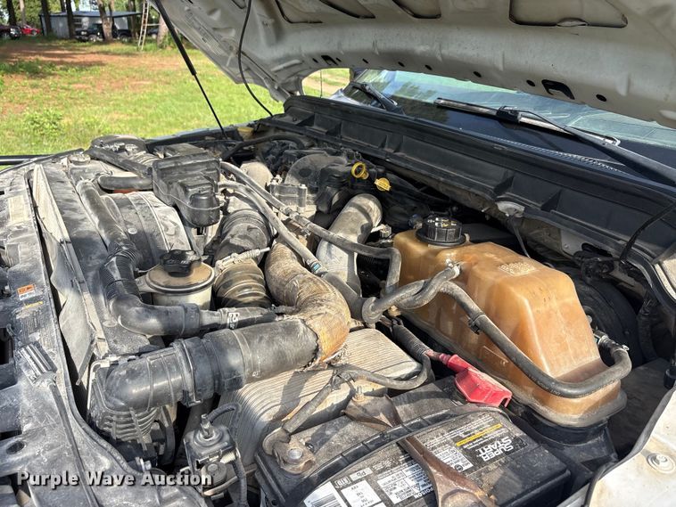 image for item EU5765 2011 Ford F250 Super Duty Crew Cab pickup truck