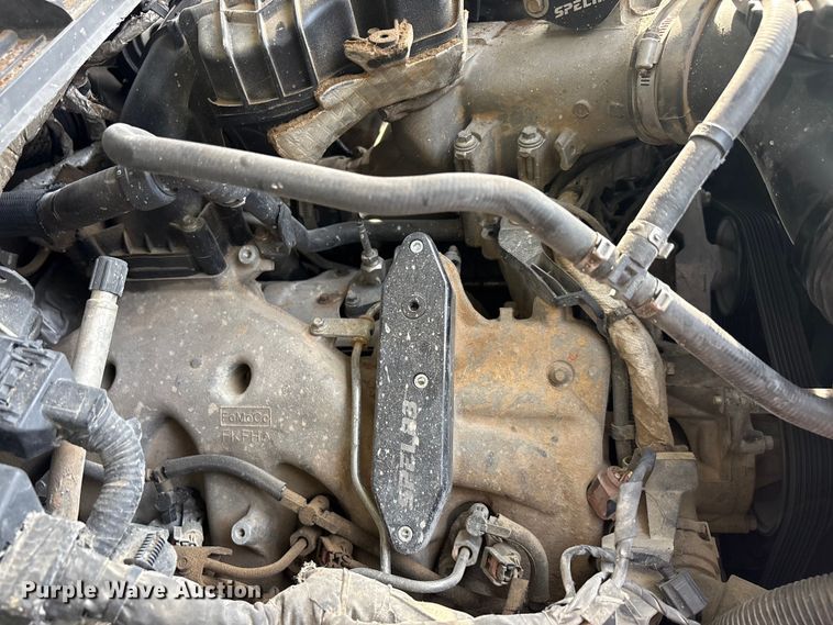 image for item EU5765 2011 Ford F250 Super Duty Crew Cab pickup truck