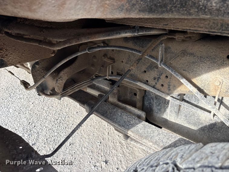 image for item EU5765 2011 Ford F250 Super Duty Crew Cab pickup truck