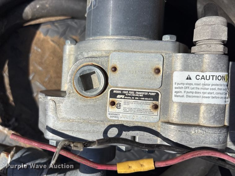 image for item EU5768 (4) fuel tanks