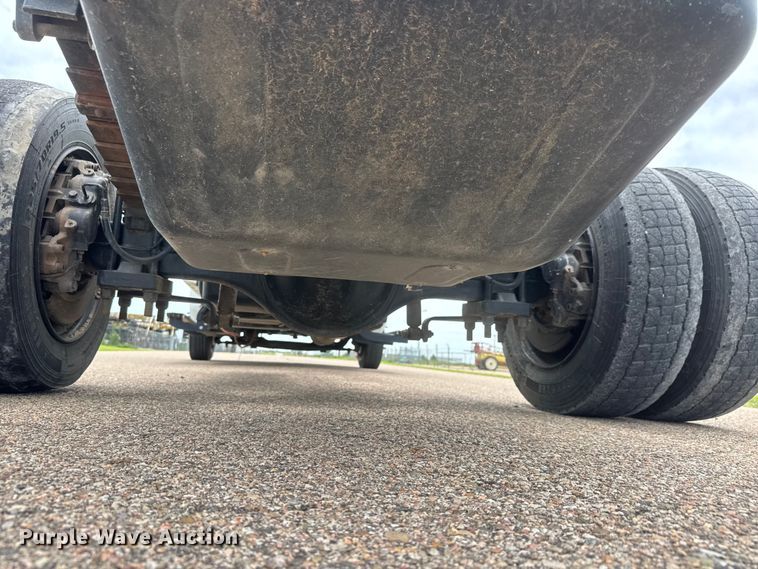 image for item EU6457 2021 Chevrolet GM515 truck cab and chassis