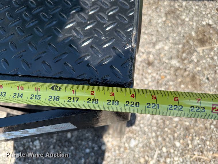 image for item EV2989 Shingle elevator truck bed