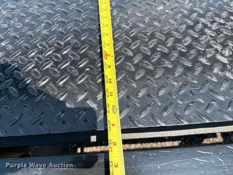 image for item EV2989 Shingle elevator truck bed