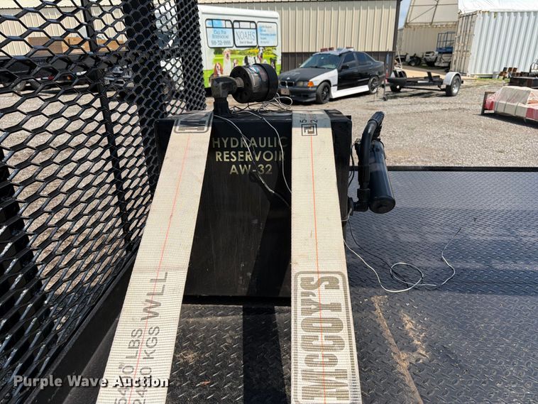 image for item EV2989 Shingle elevator truck bed