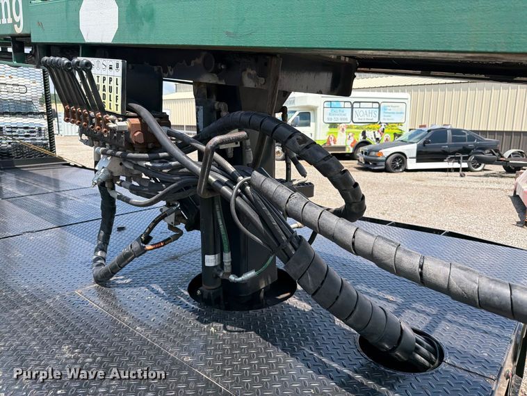 image for item EV2989 Shingle elevator truck bed