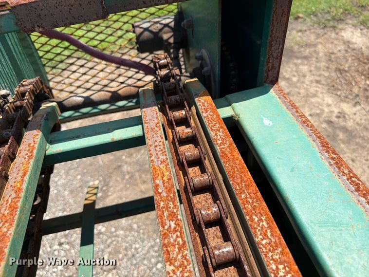 image for item EV2989 Shingle elevator truck bed