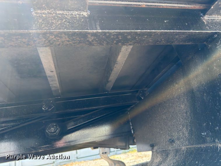 image for item EV2989 Shingle elevator truck bed