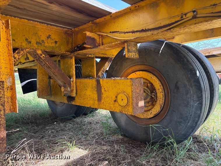 image for item EW0010 Wisconsin Trailer Co SD-12 tilt deck equipment trailer