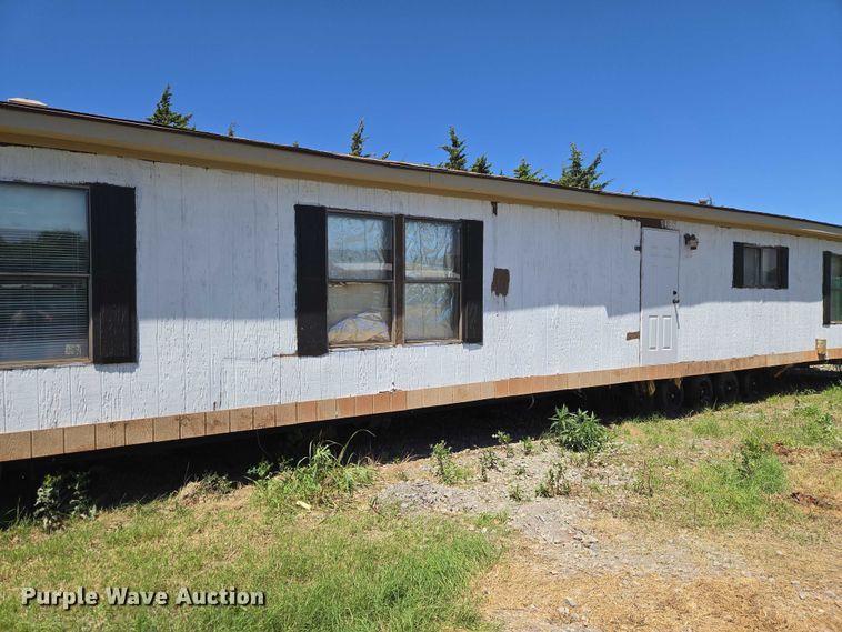 image for item EW0097 1983 Nashua Homes mobile home