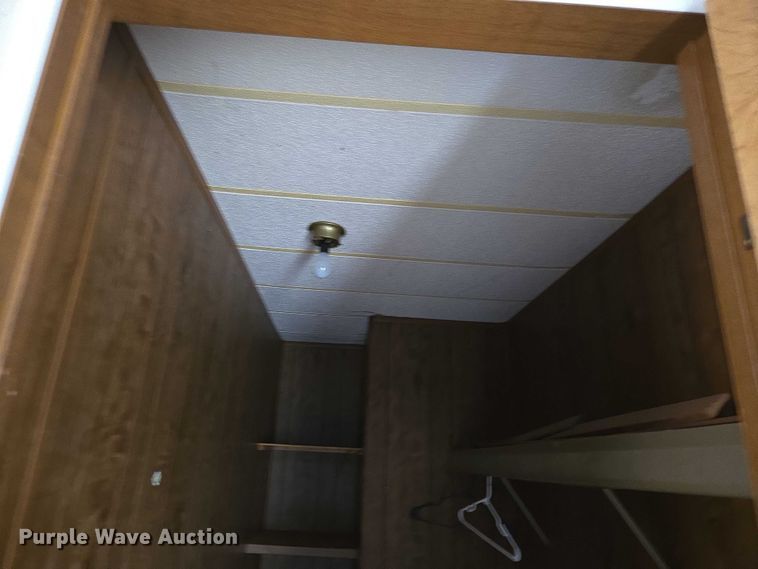 image for item EW0097 1983 Nashua Homes mobile home