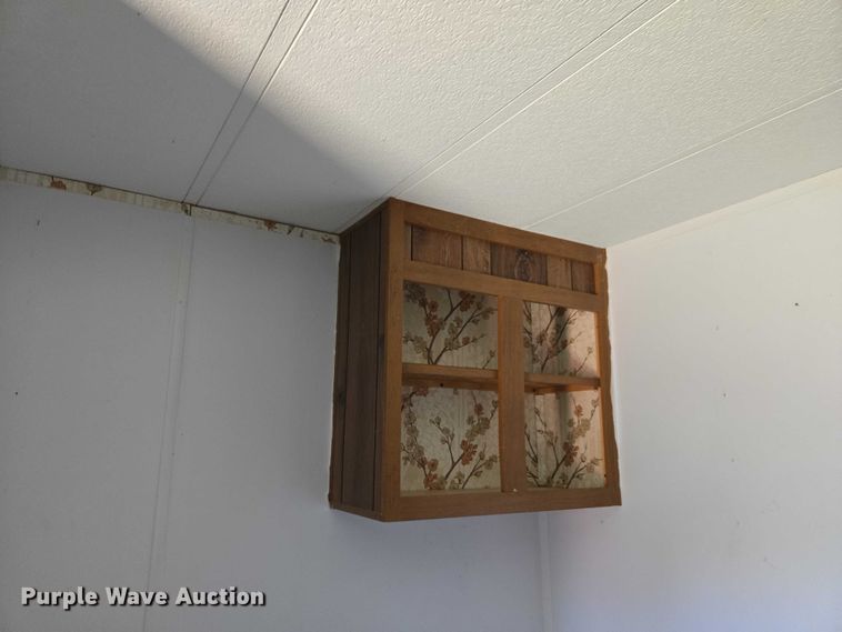 image for item EW0097 1983 Nashua Homes mobile home