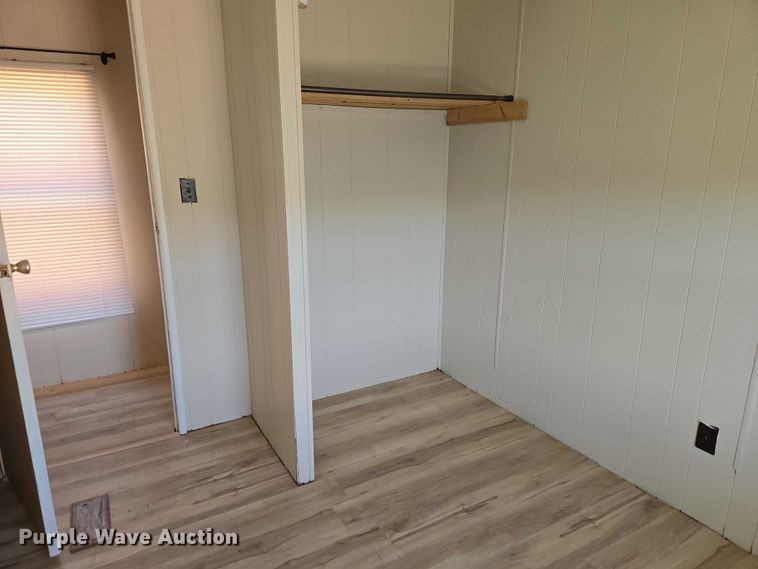 image for item EW0097 1983 Nashua Homes mobile home