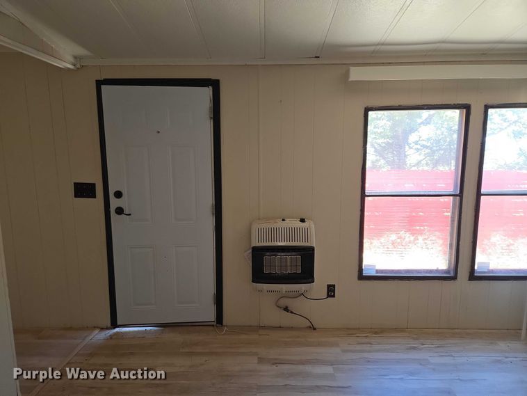 image for item EW0097 1983 Nashua Homes mobile home