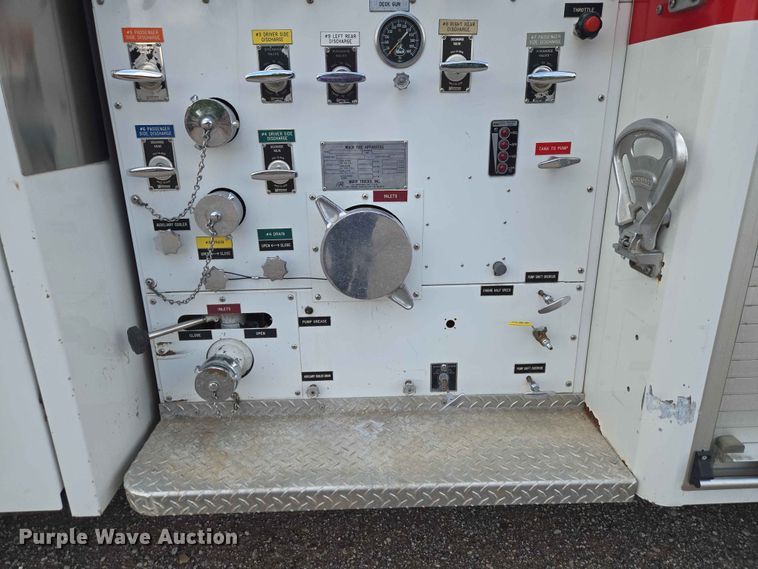 image for item EW0209 1977 Mack CF-600 pumper fire truck