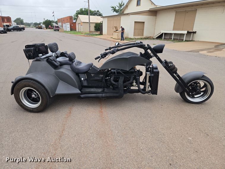 image for item EW0326 2019 Fat Man Cycles tricycle