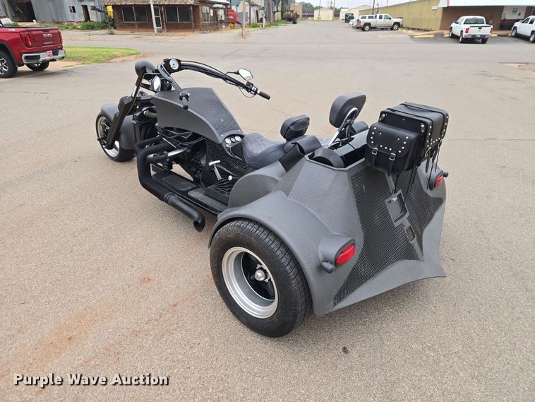 image for item EW0326 2019 Fat Man Cycles tricycle