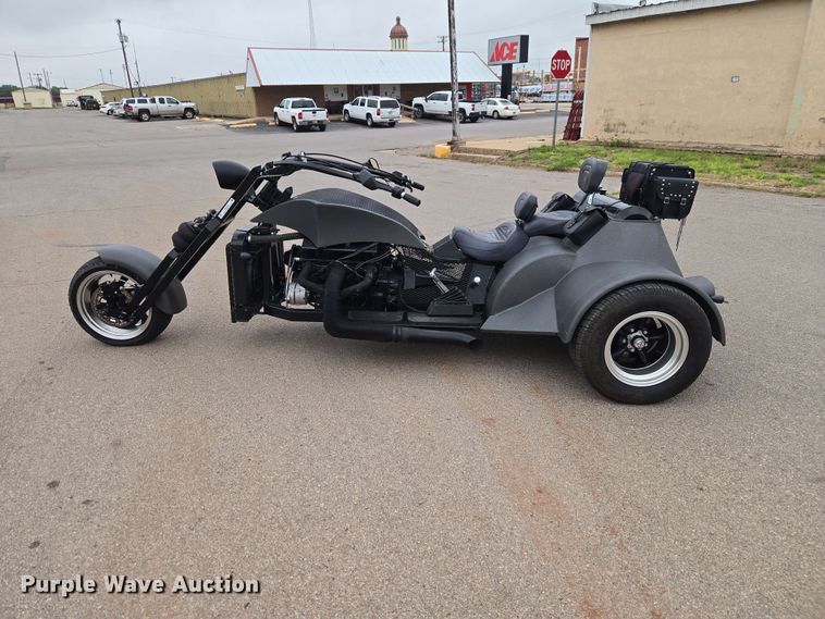 image for item EW0326 2019 Fat Man Cycles tricycle