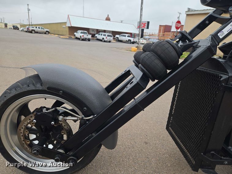 image for item EW0326 2019 Fat Man Cycles tricycle