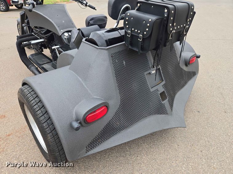 image for item EW0326 2019 Fat Man Cycles tricycle