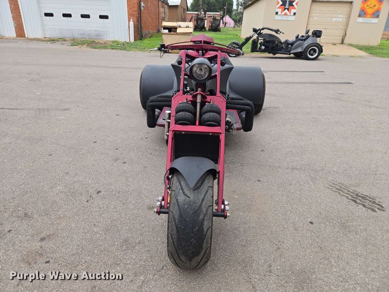 image for item EW0327 2019 Fat Man Cycles tricycle