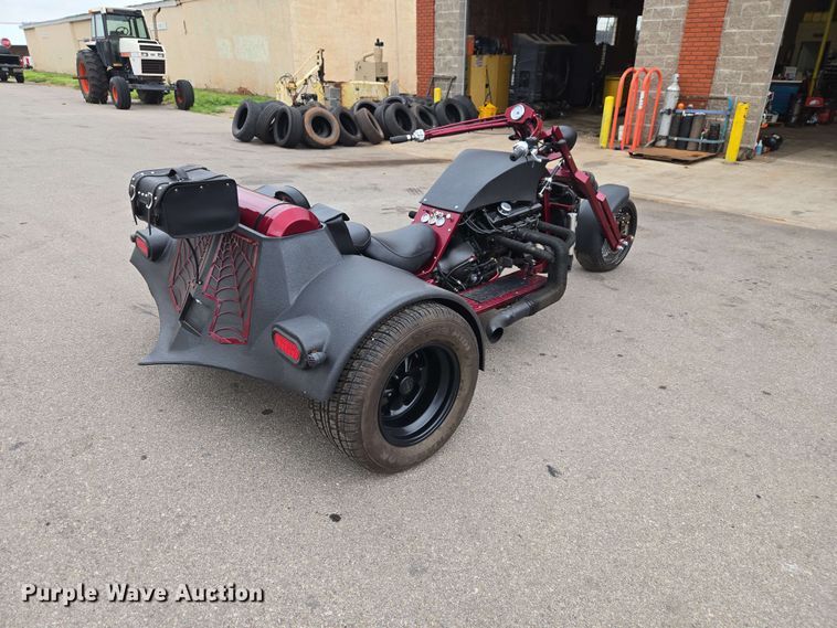 image for item EW0327 2019 Fat Man Cycles tricycle