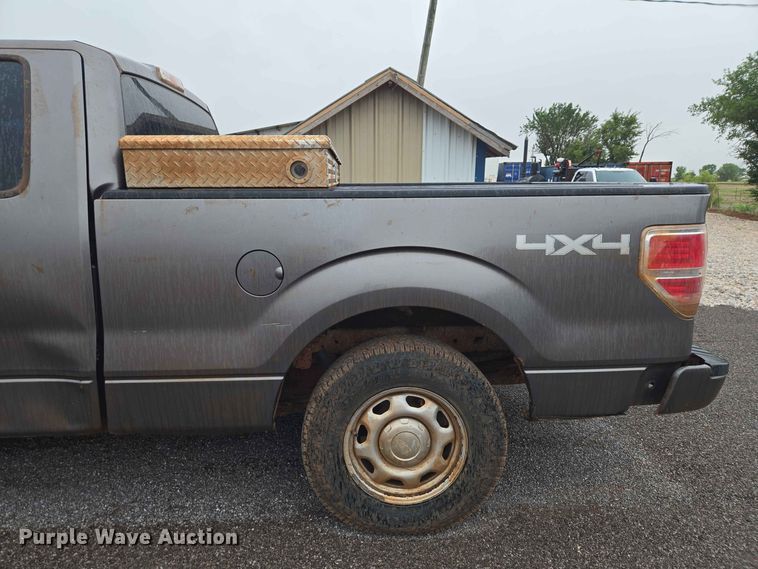 image for item EW0339 2014 Ford F150 Ext. Cab pickup truck
