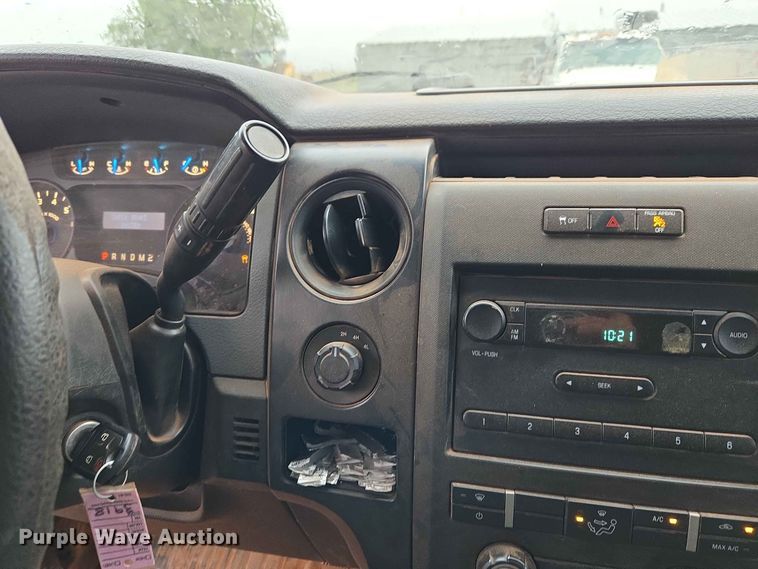 image for item EW0339 2014 Ford F150 Ext. Cab pickup truck